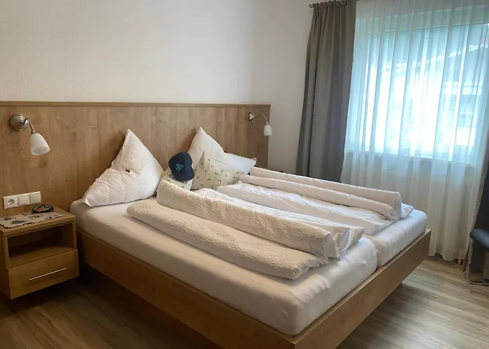 Sportpension Rubin アパート *